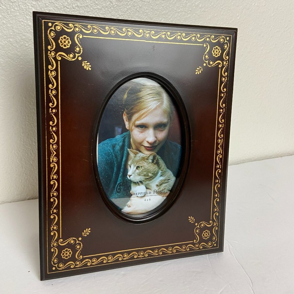 Vintage Sheffield Home Wooden Frame for Oval 6x4 photo